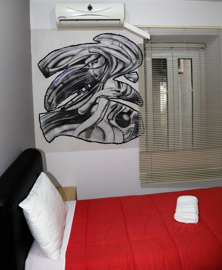 Hotel Ambasador บิโตลา ภายนอก รูปภาพ