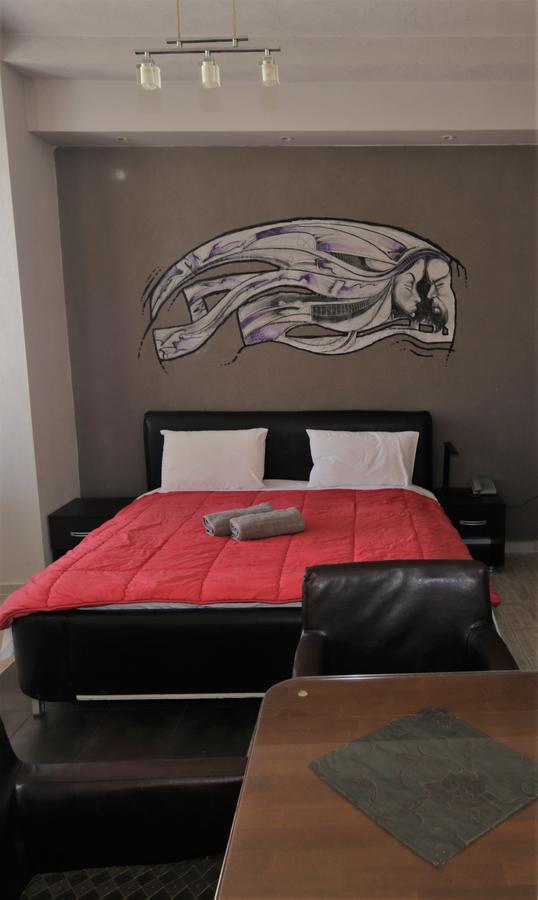 Hotel Ambasador บิโตลา ภายนอก รูปภาพ